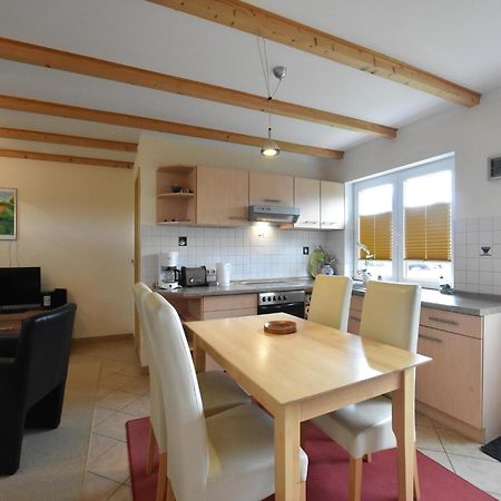 Lovely Apartment In Stellshagen With Garden Kültér fotó